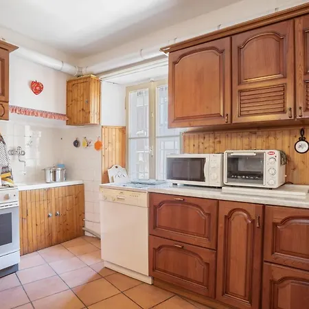 Apartment Central Apt- Como Lake! *